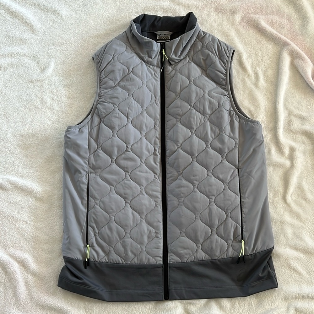 Men’s NWOT gray adidas vest size medium